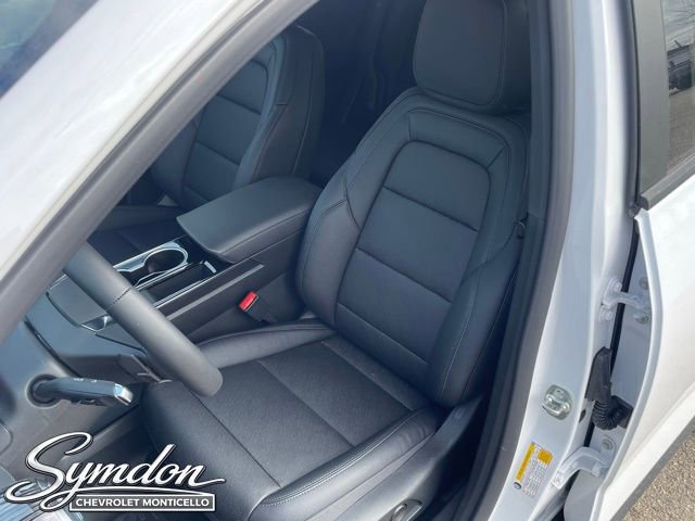 New 2026 Chevrolet Equinox LT w/ Convenience Package II image 24