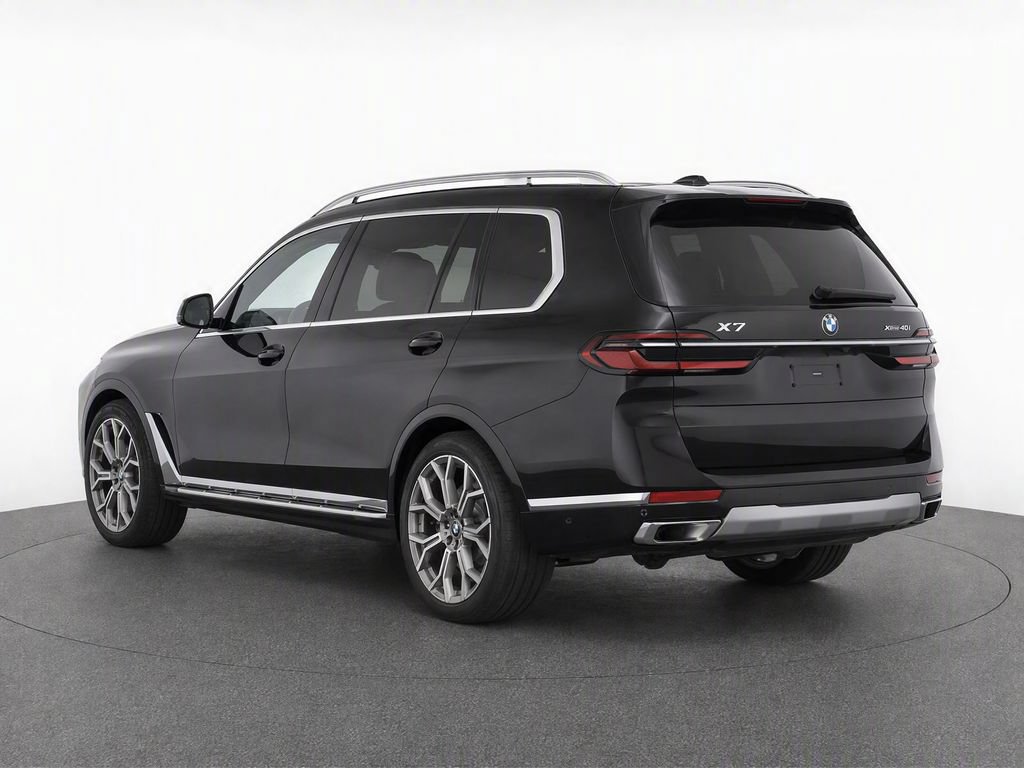 Used 2026 BMW X7 xDrive40i w/ Premium Package AWD/4WD image 6