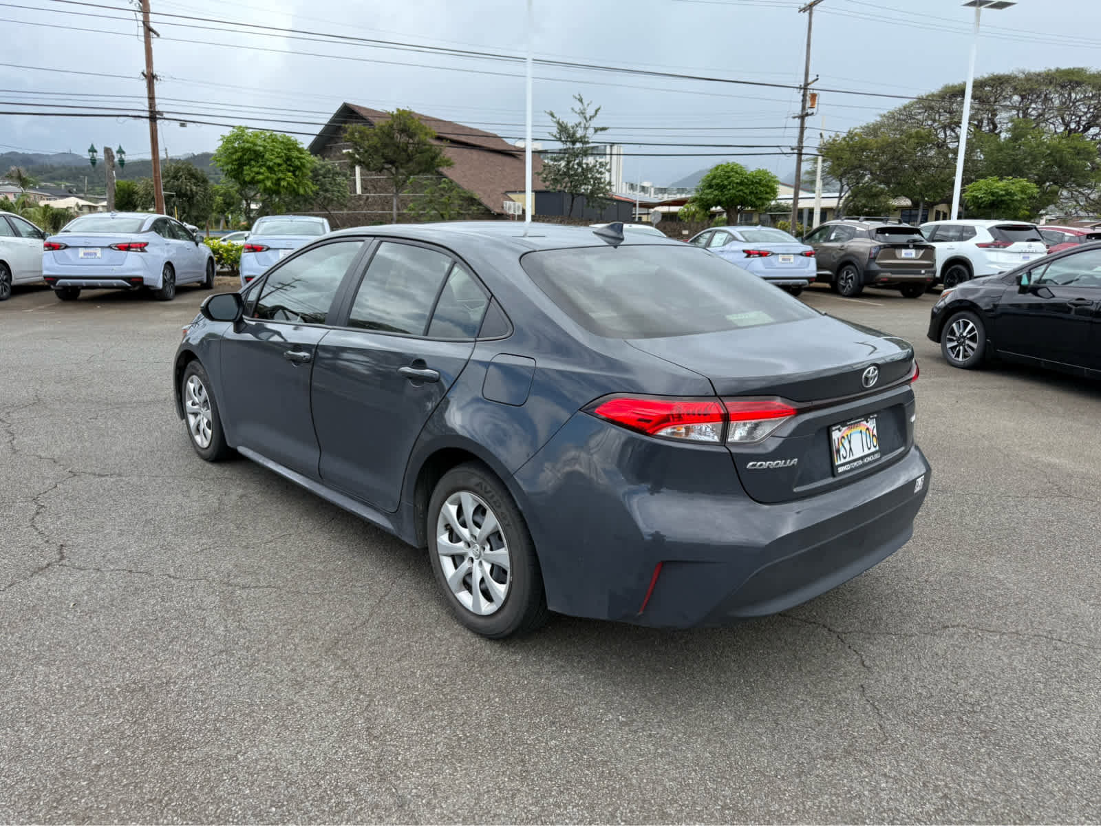 Used 2023 Toyota Corolla LE FWD image 4
