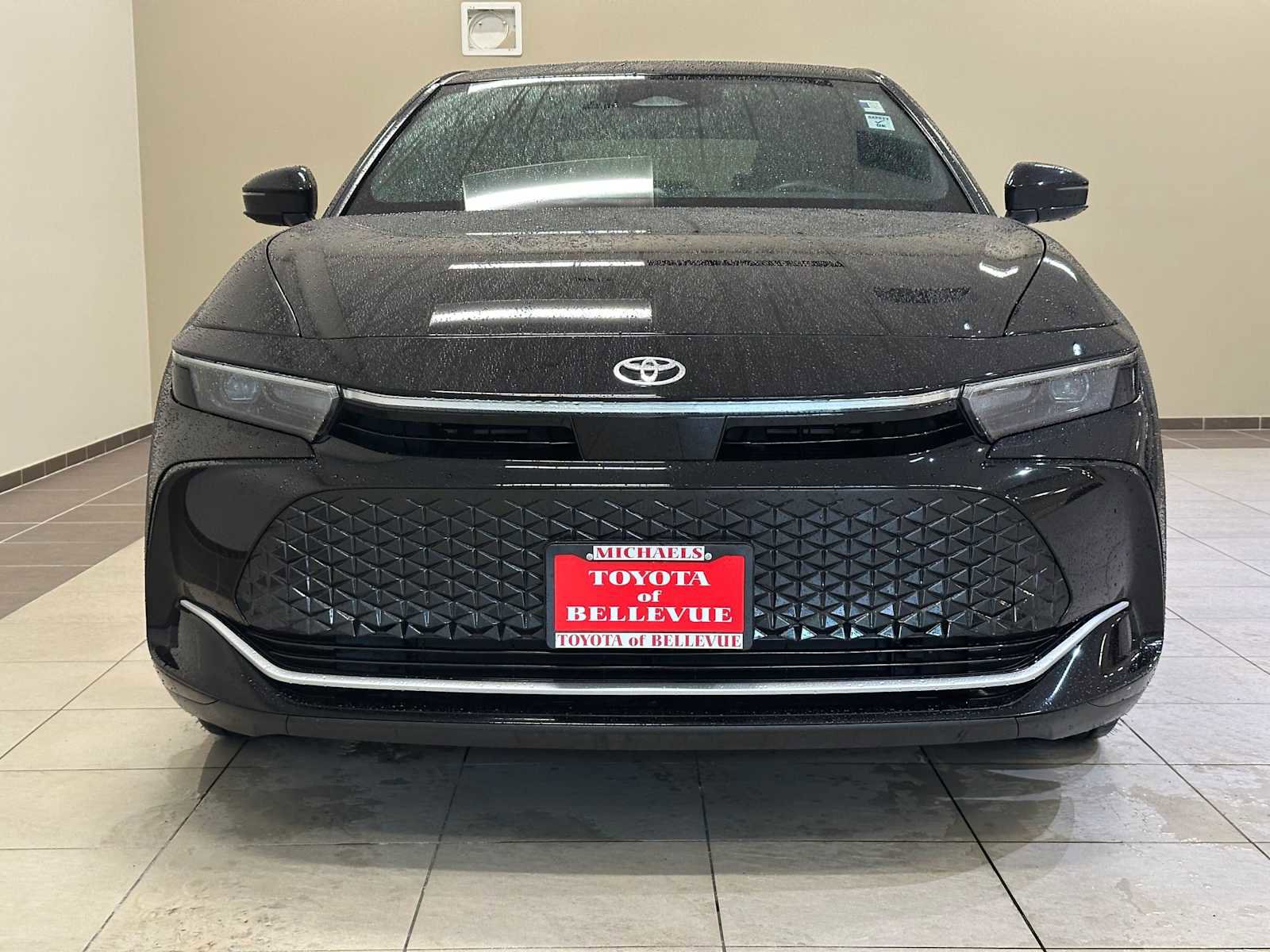 Certified 2023 Toyota Crown XLE image 6