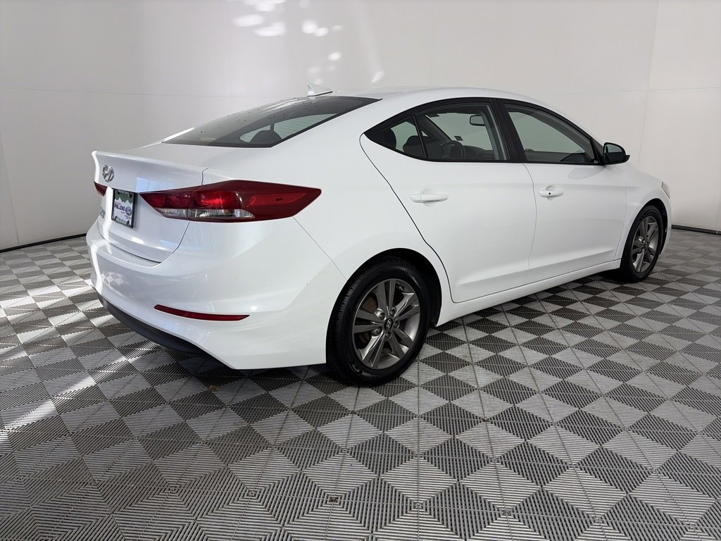 Used 2017 Hyundai Elantra Value Edition image 7