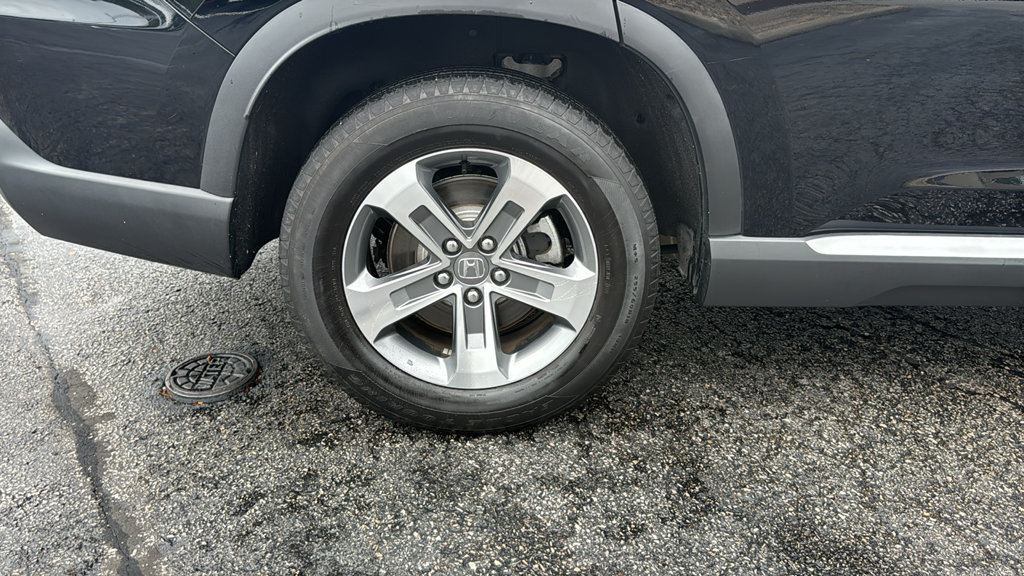 Used 2025 Honda Pilot EX-L image 8