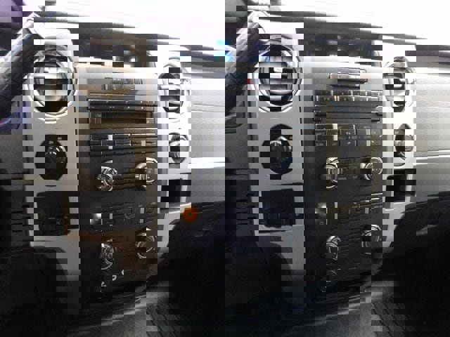 Used 2012 Ford F150 XLT image 29