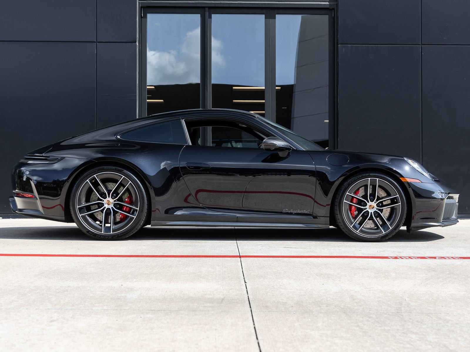 Certified 2026 Porsche 911 Carrera GTS RWD image 12