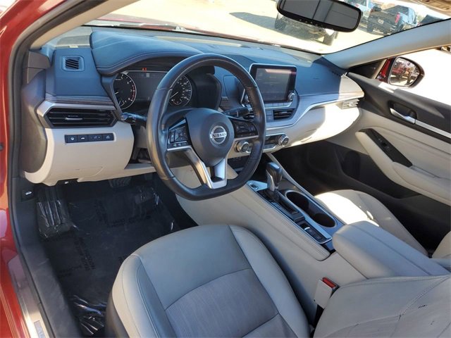 Used 2022 Nissan Altima 2.5 Platinum image 10