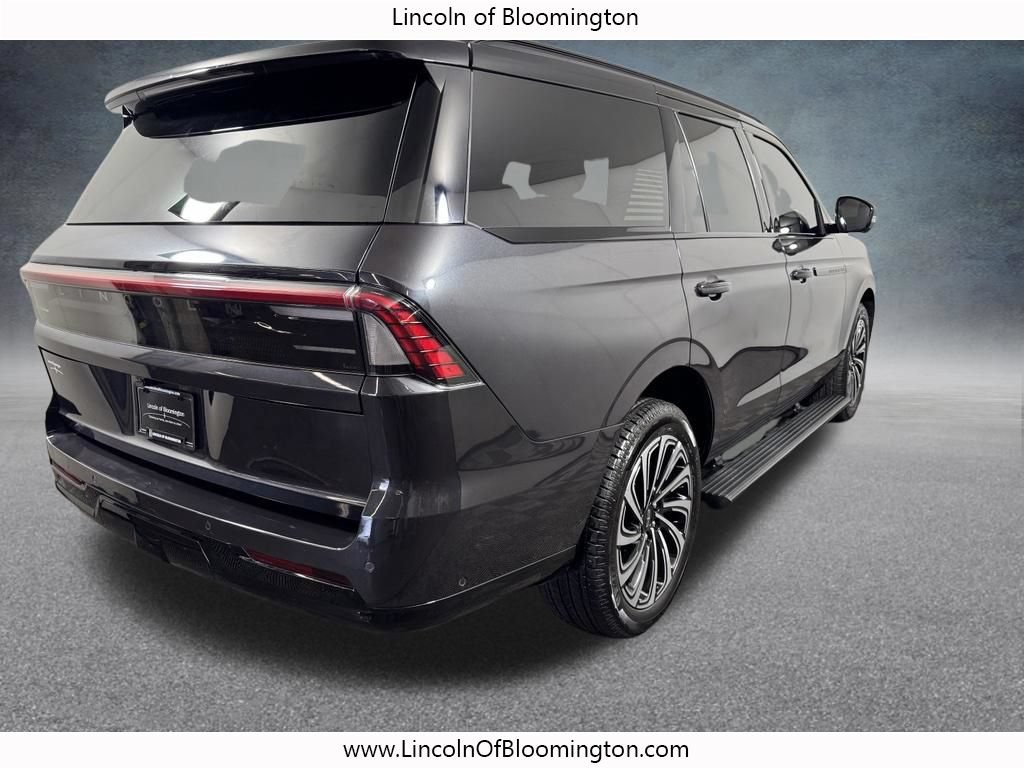 Certified 2025 Lincoln Navigator Black Label AWD/4WD image 8