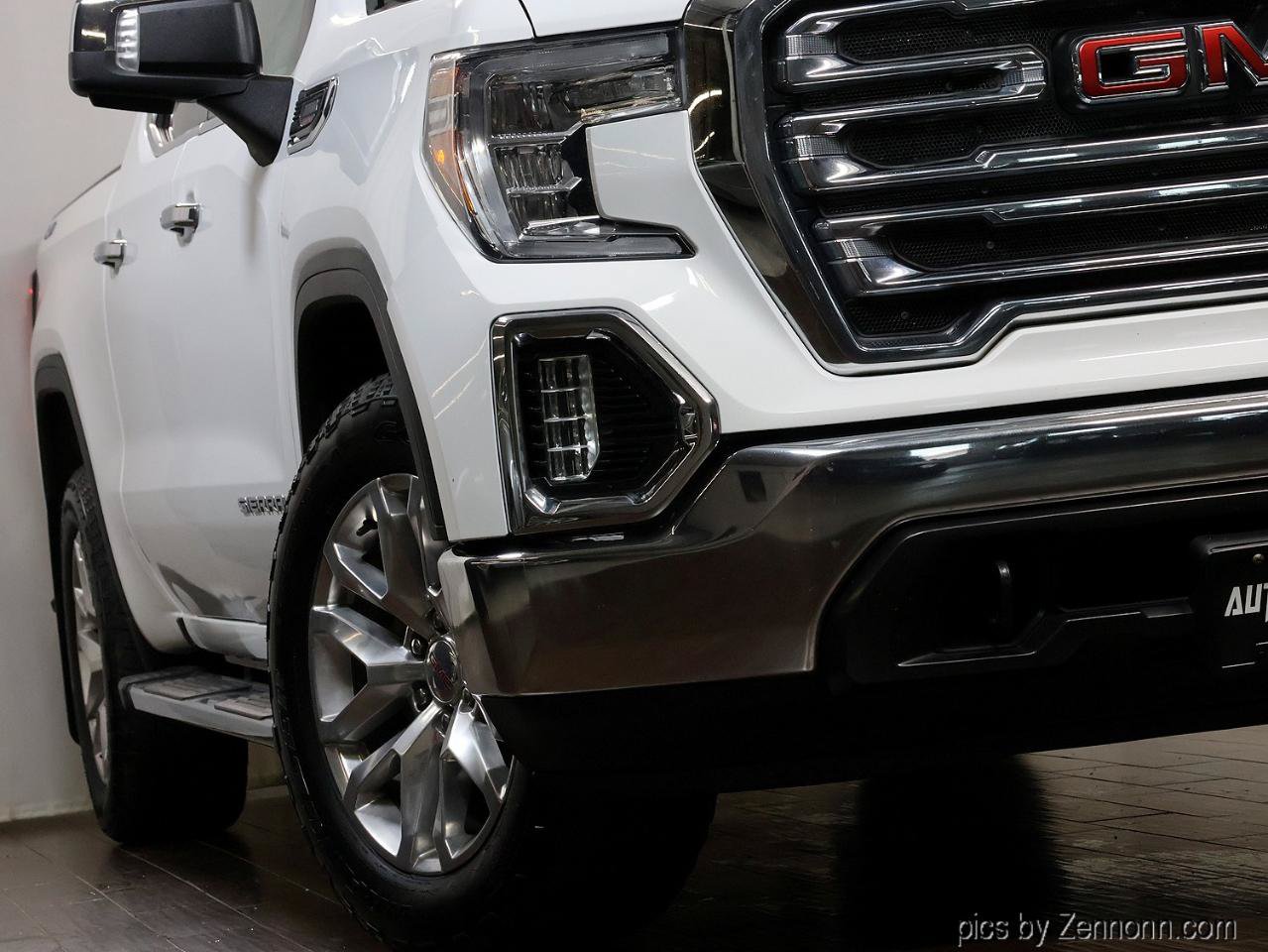 Used 2020 GMC Sierra 1500 SLT w/ SLT Premium Package AWD/4WD image 4