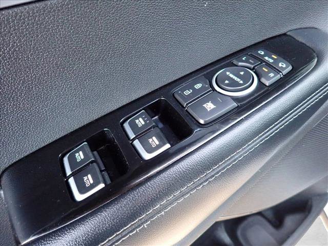 Used 2018 Kia Sorento SX image 18