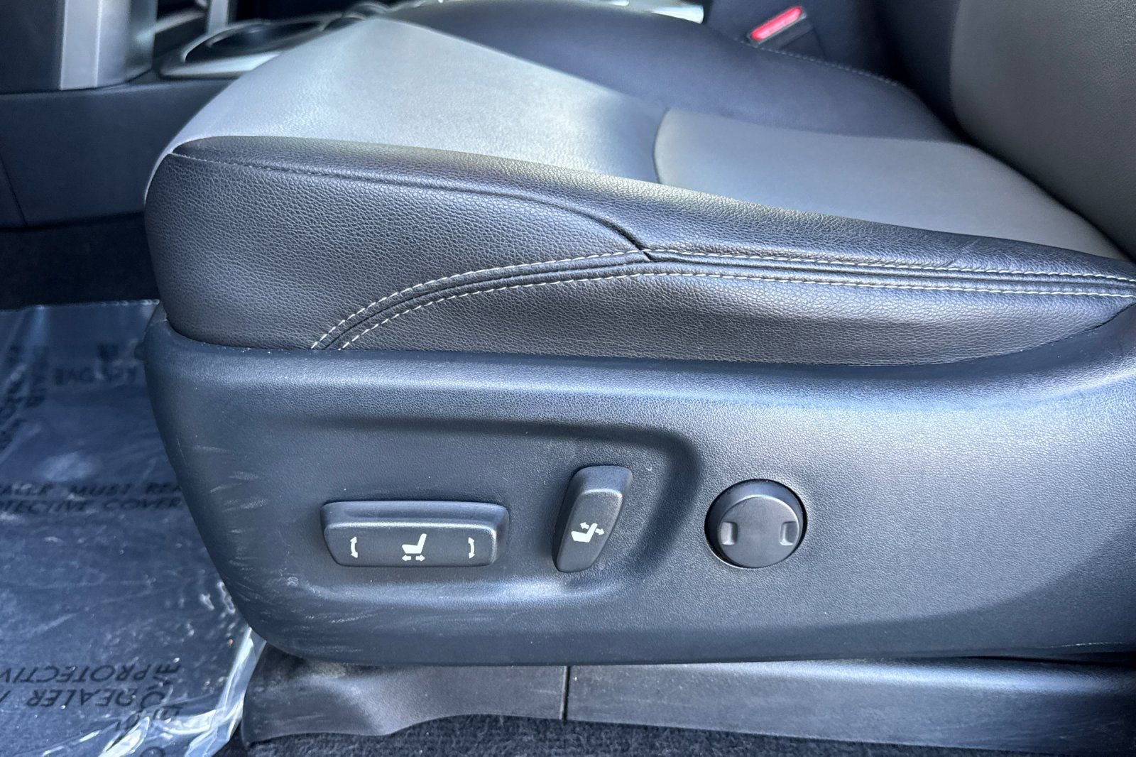 Used 2022 Toyota 4Runner SR5 Premium w/ Moonroof Package image 12