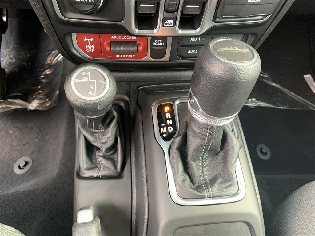 New 2026 Jeep Gladiator Willys image 19