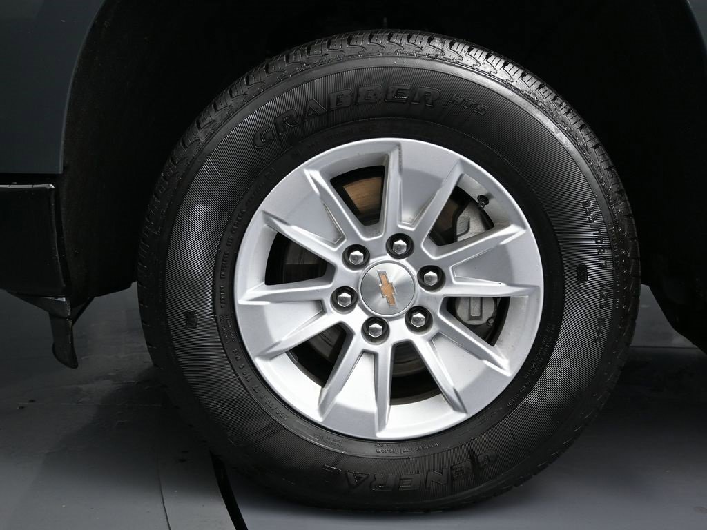 Used 2025 Chevrolet Silverado 1500 LT image 9