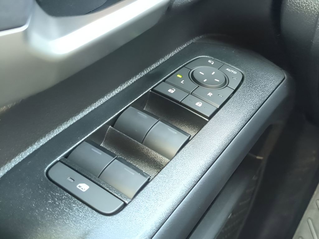 Used 2026 Toyota 4Runner Limited image 28