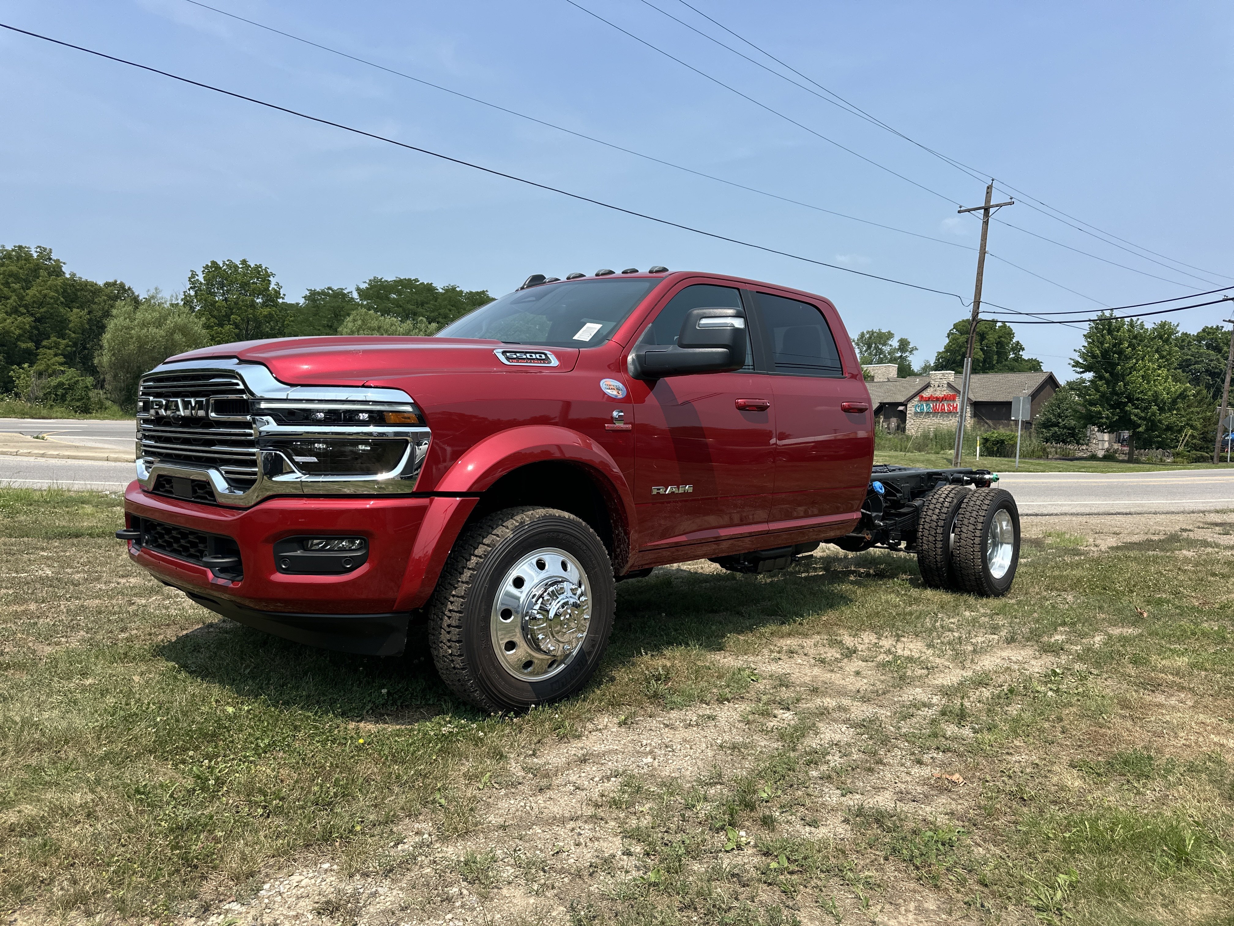 New 2026 RAM 5500 4x4 Crew Cab w/ Laramie Trim Package image 24