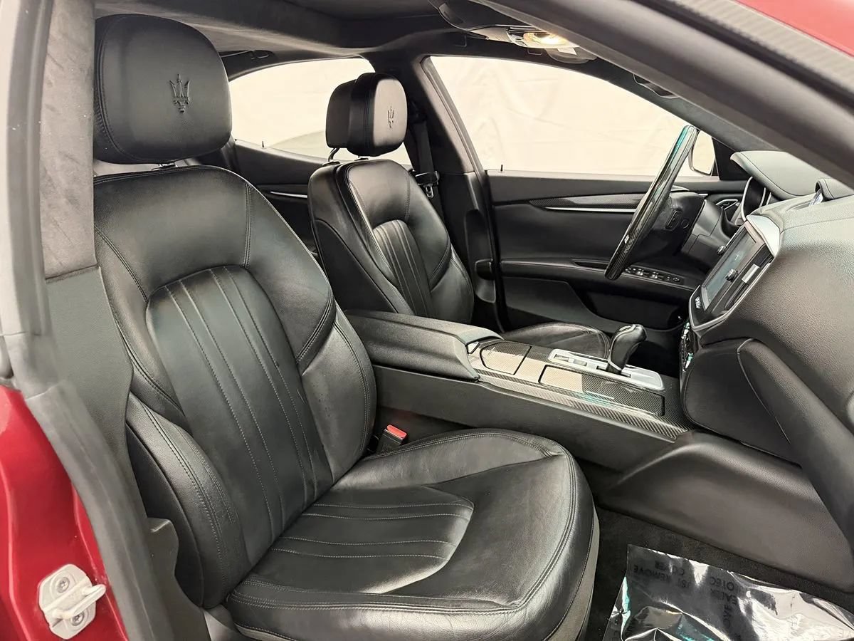 Used 2015 Maserati Ghibli S Q4 AWD/4WD image 26