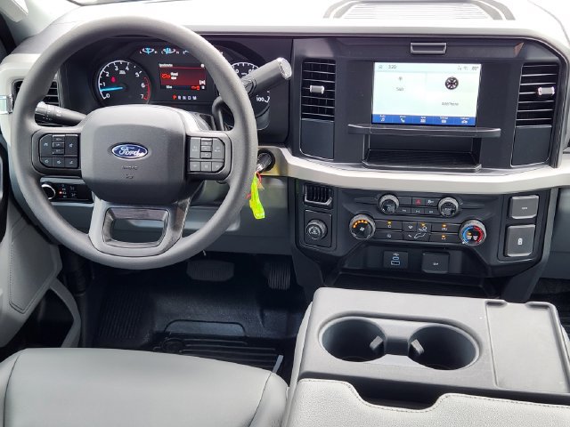 New 2027 Ford F250 XL RWD image 27