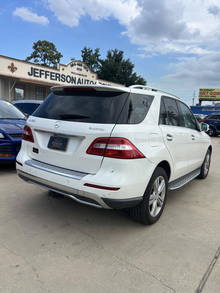 Used 2014 Mercedes-Benz ML 350 BlueTEC 4MATIC image 4