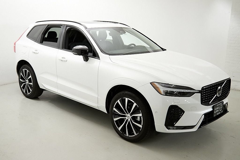 Certified 2024 Volvo XC60 B5 Plus w/ Protection Package Premier AWD/4WD image 4