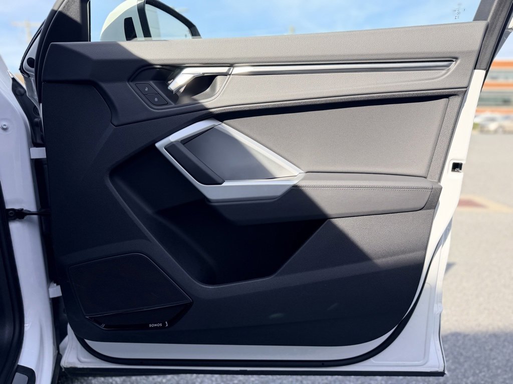 Certified 2024 Audi Q3 2.0T Premium Plus image 24