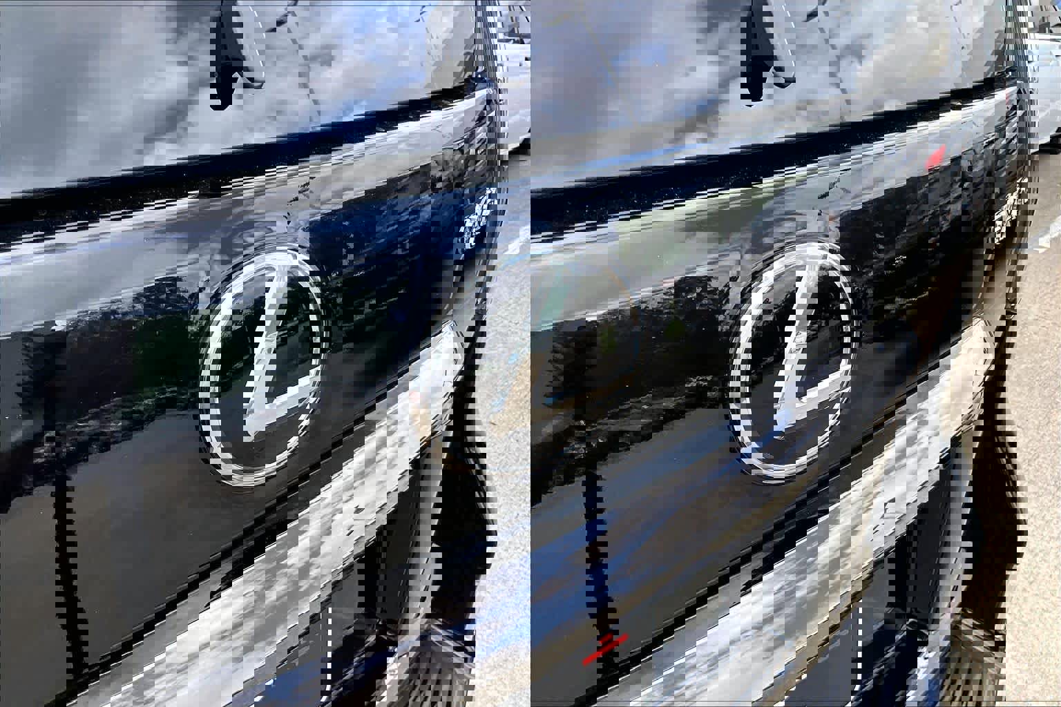 Used 2023 Lexus GX 460 w/ Black Line Special Edition AWD/4WD image 31