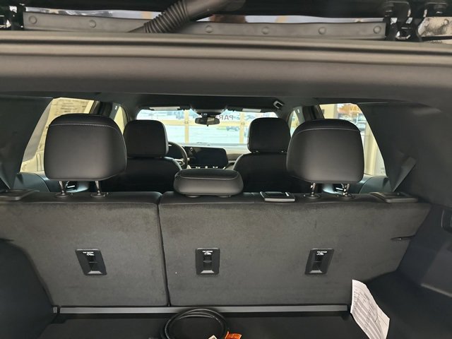 New 2026 Chevrolet Equinox LT w/ Convenience Package II image 22