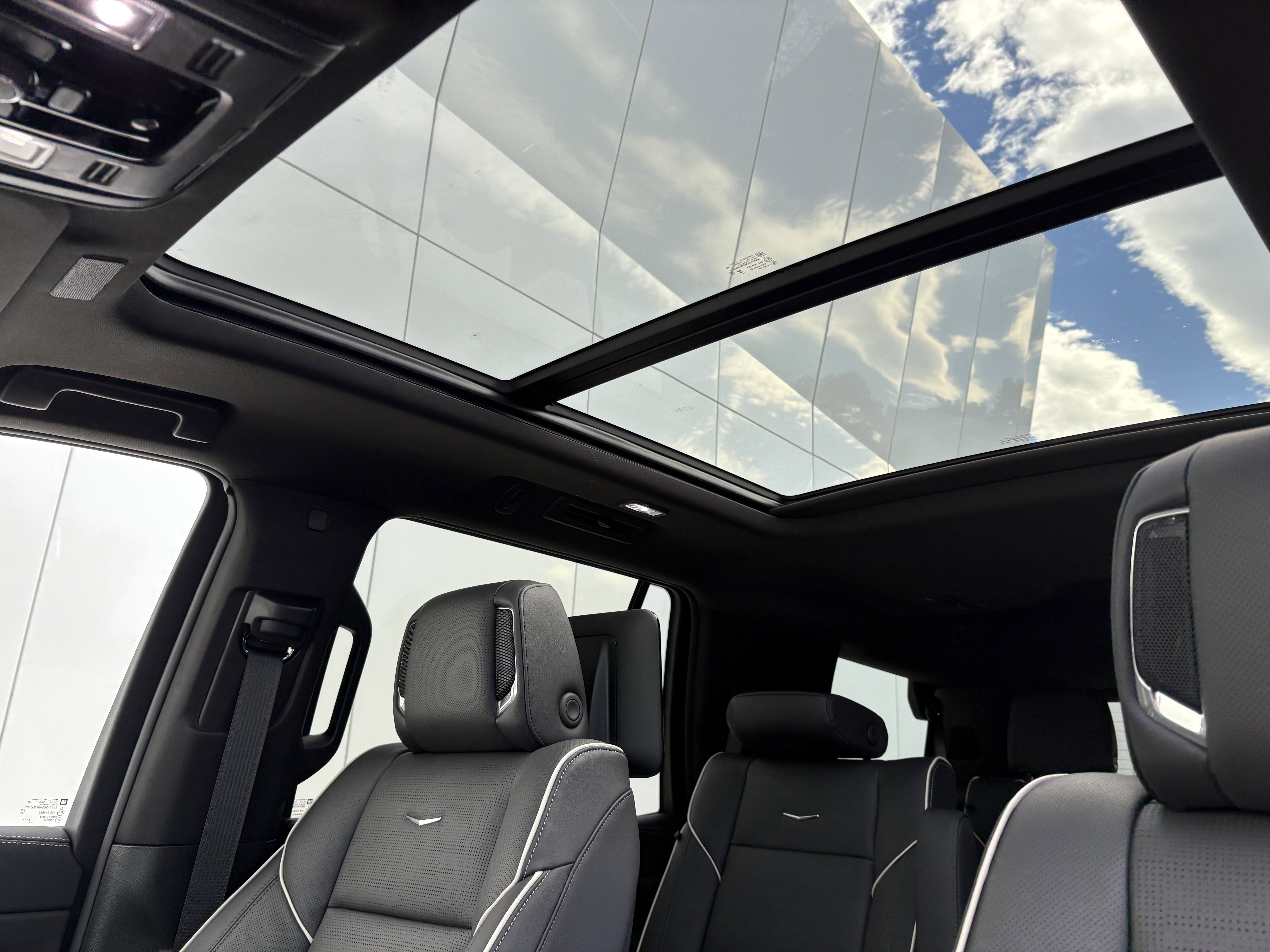 New 2026 Cadillac Escalade Luxury w/ Touring Package image 18