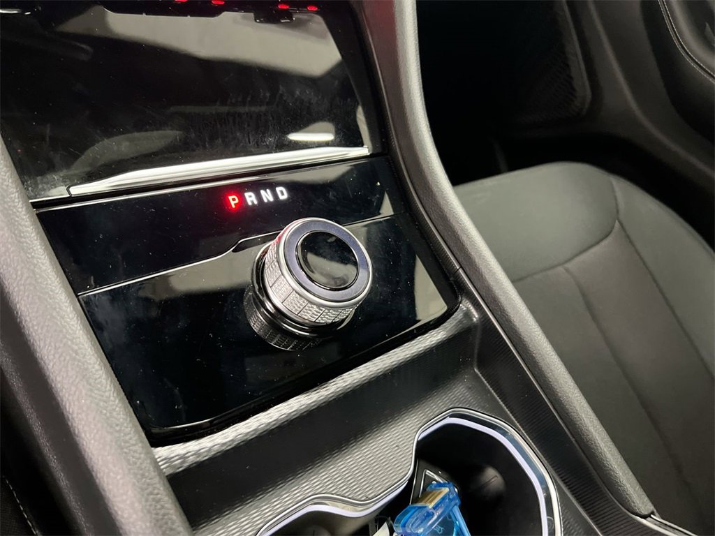 Used 2025 Jeep Grand Cherokee Laredo X w/ Luxury Tech Group I image 16