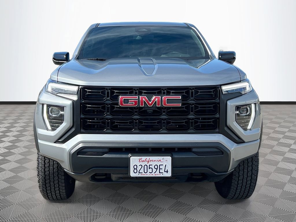 Used 2025 GMC Canyon Elevation w/ Technology Package RWD image 2