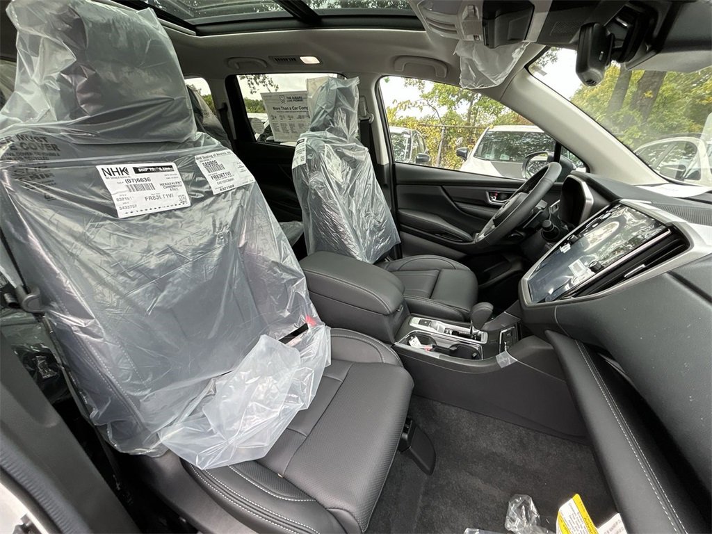 New 2025 Subaru Ascent Limited image 16