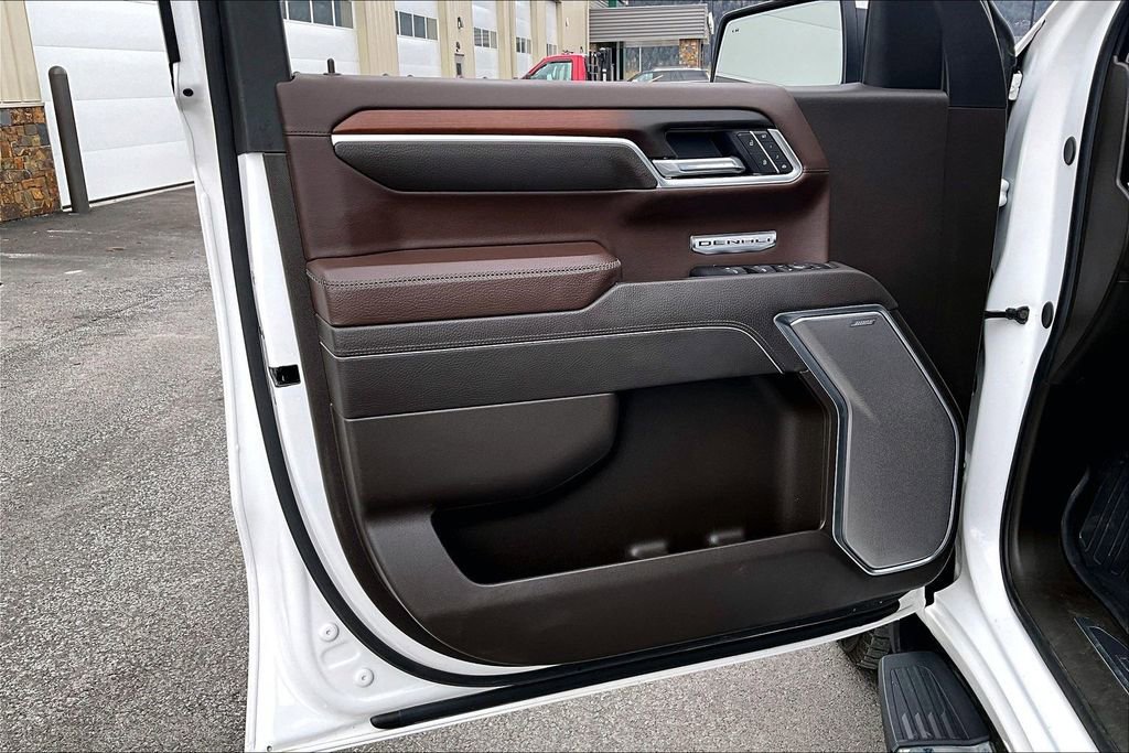 Used 2025 GMC Sierra 1500 Denali w/ Technology Package image 24
