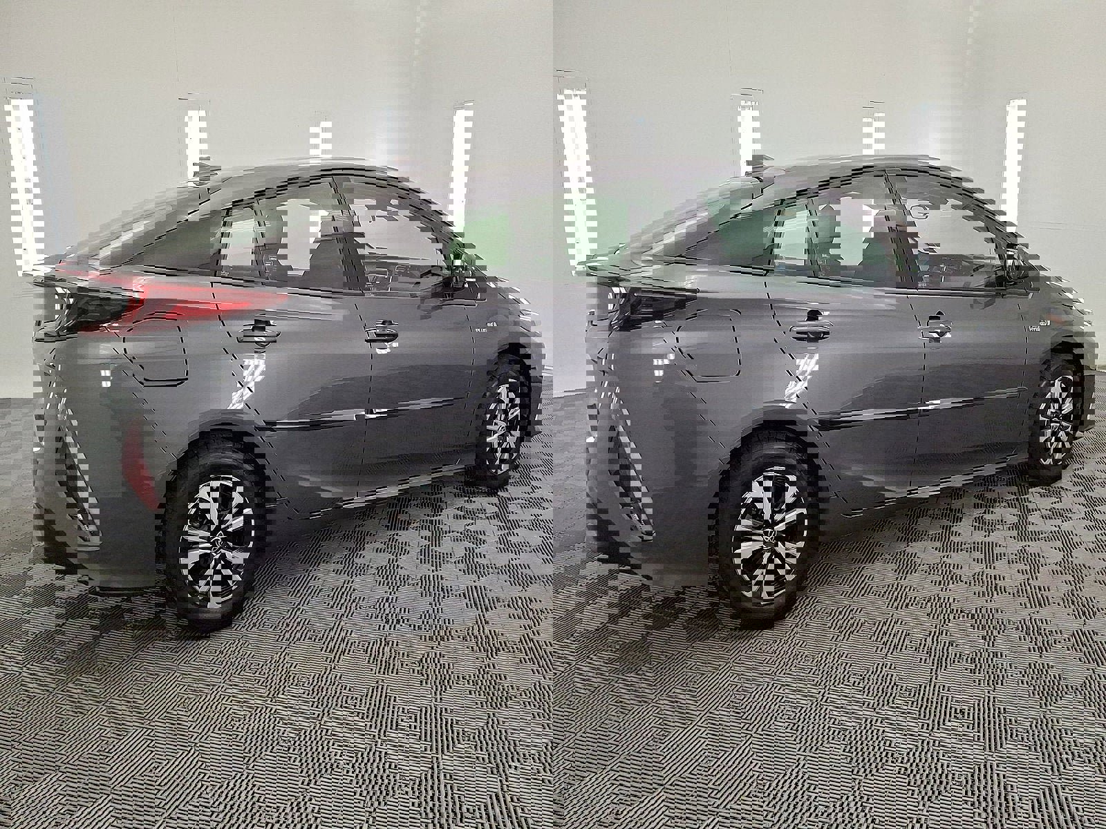 Certified 2017 Toyota Prius Prime Plus image 26