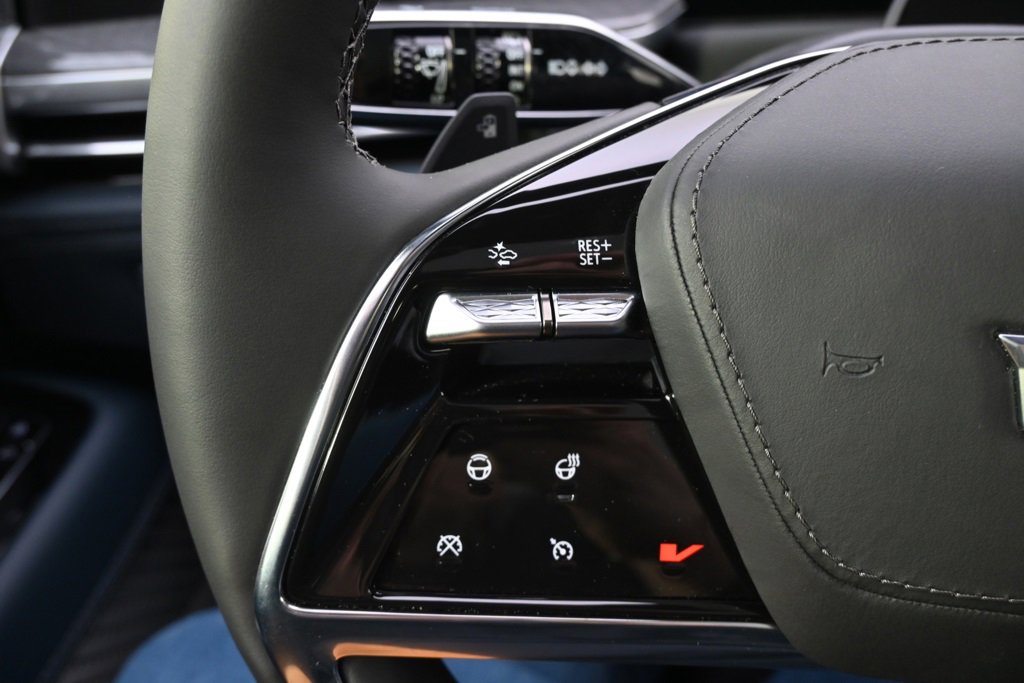 New 2025 Cadillac Escalade IQ Luxury 2 image 34