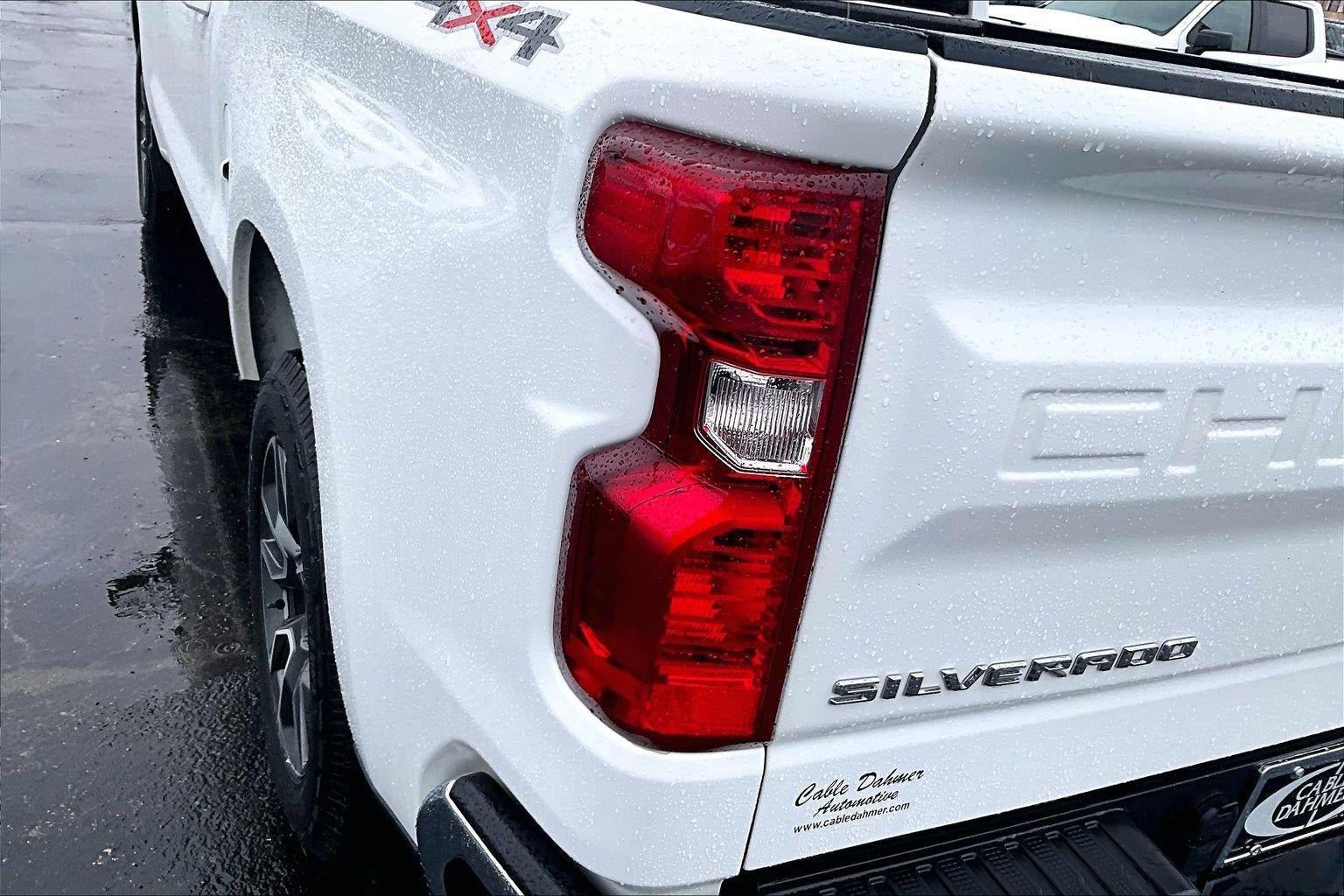Used 2024 Chevrolet Silverado 1500 LT AWD/4WD image 28