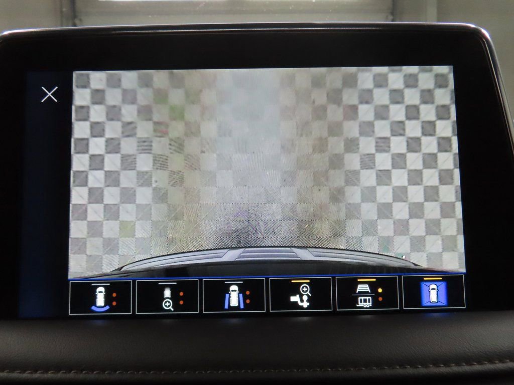 Used 2024 Chevrolet Suburban High Country AWD/4WD image 20