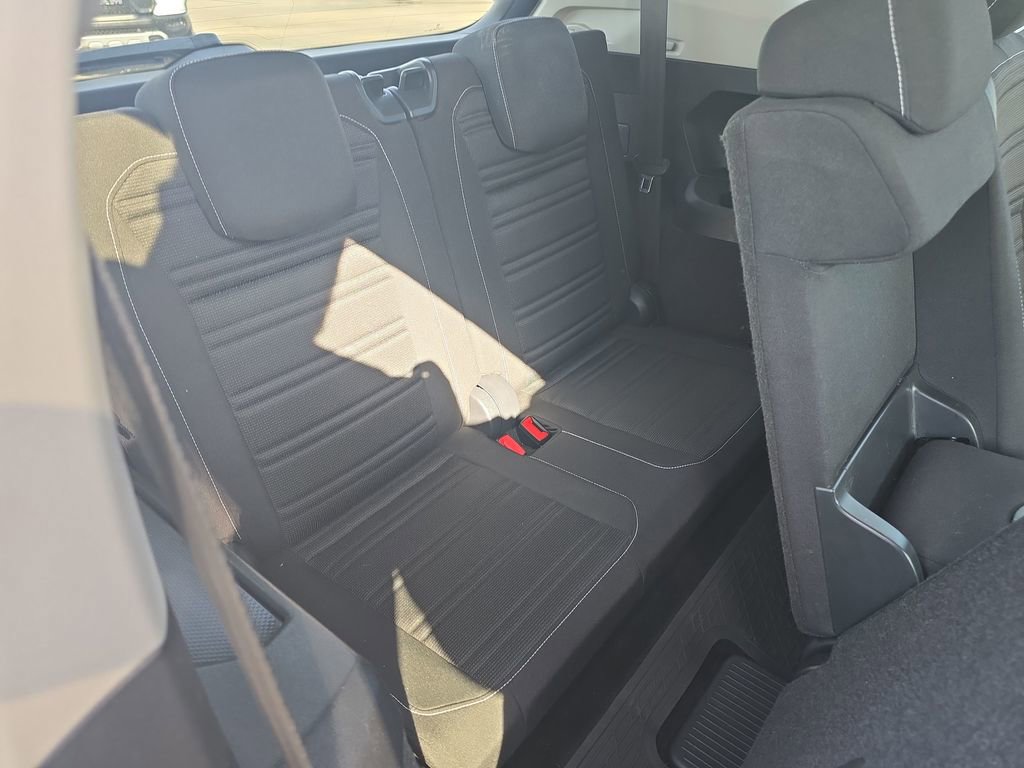 Used 2023 Volkswagen Tiguan S image 15