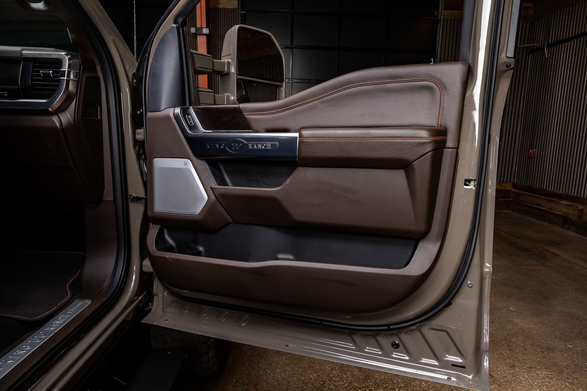 Used 2026 Ford F450 King Ranch w/ Chrome Package image 36