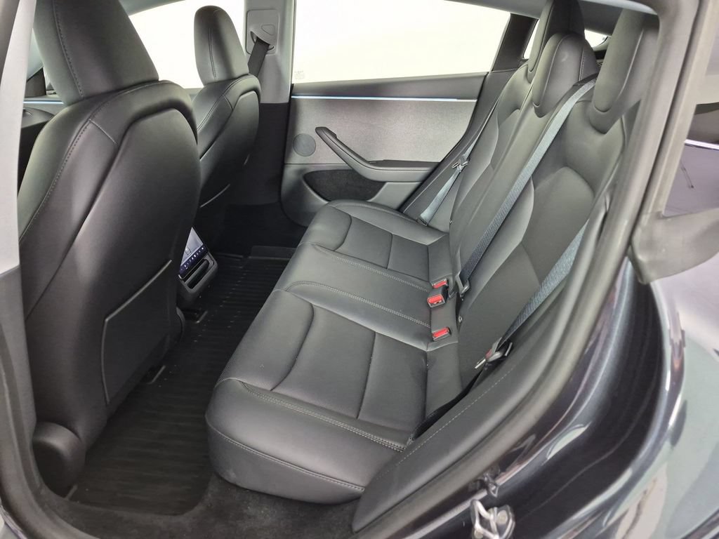 Used 2025 Tesla Model 3 RWD image 26