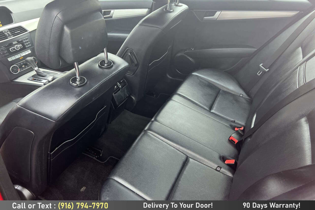 Used 2012 Mercedes-Benz C 250 Sedan image 12