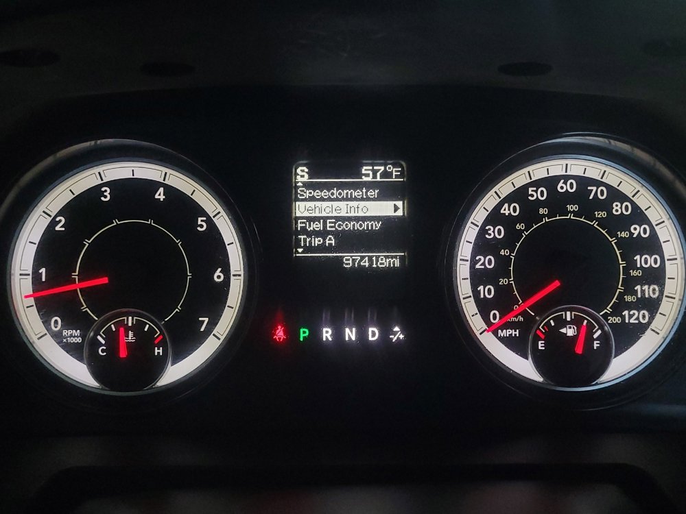 Used 2017 RAM 1500 Classic SLT image 23