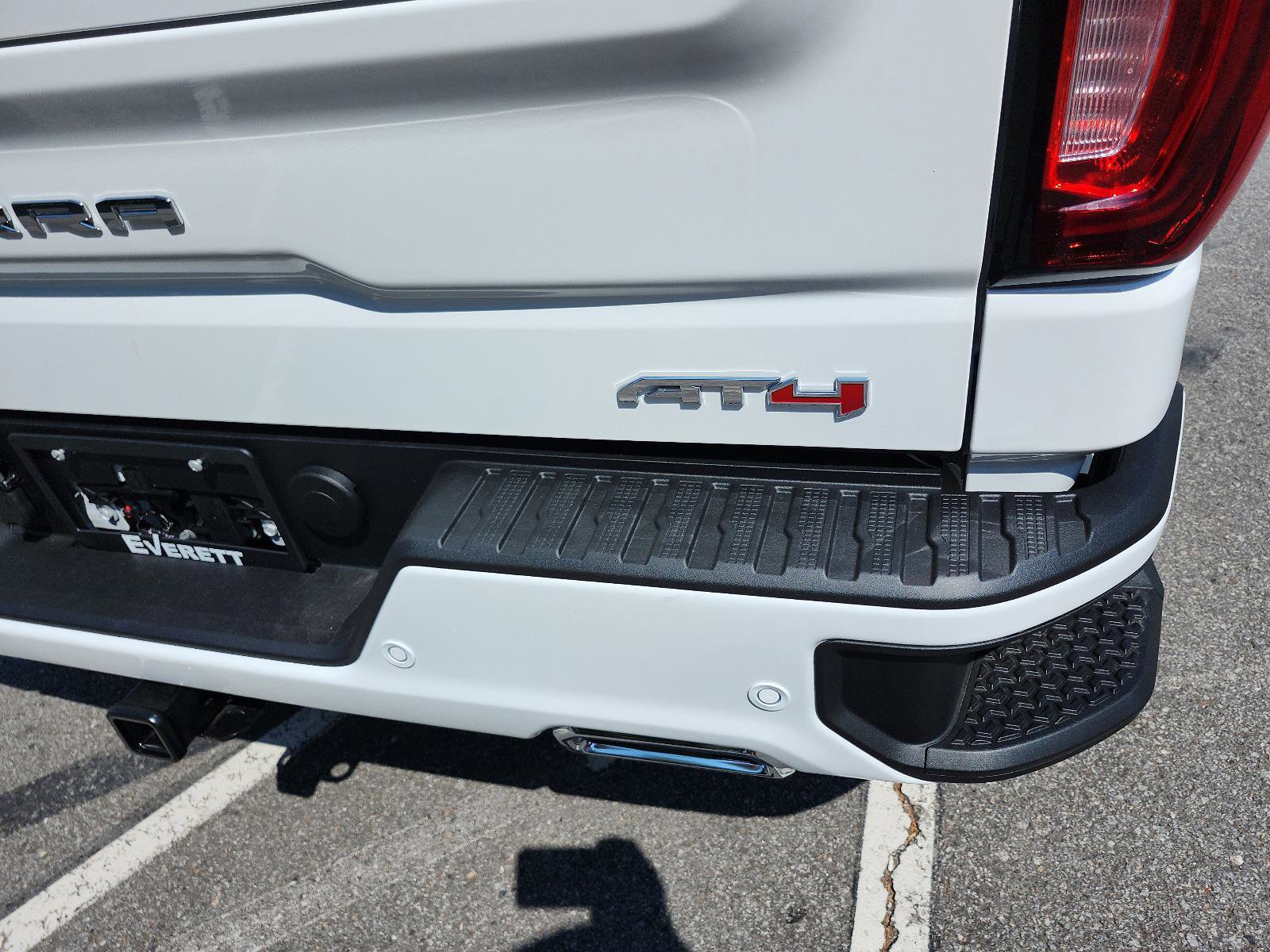 New 2026 GMC Sierra 1500 AT4 w/ AT4 Premium Package image 4