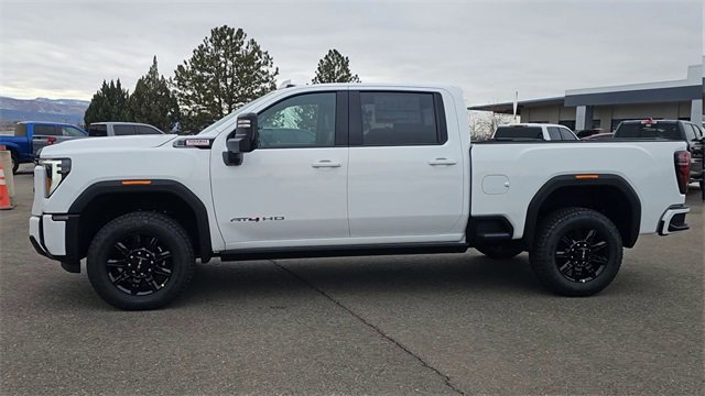 New 2026 GMC Sierra 3500 AT4 w/ AT4 Premium Plus Package image 5