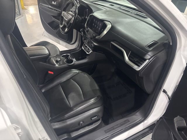 Used 2024 GMC Terrain SLT AWD/4WD image 37