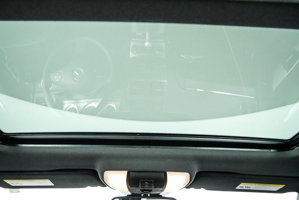 Used 2011 Mercedes-Benz C 300 Sedan image 20