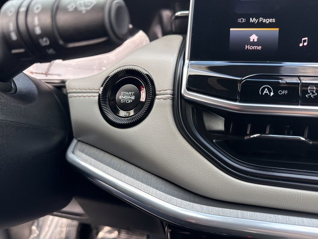 Certified 2024 Jeep Compass Limited image 15