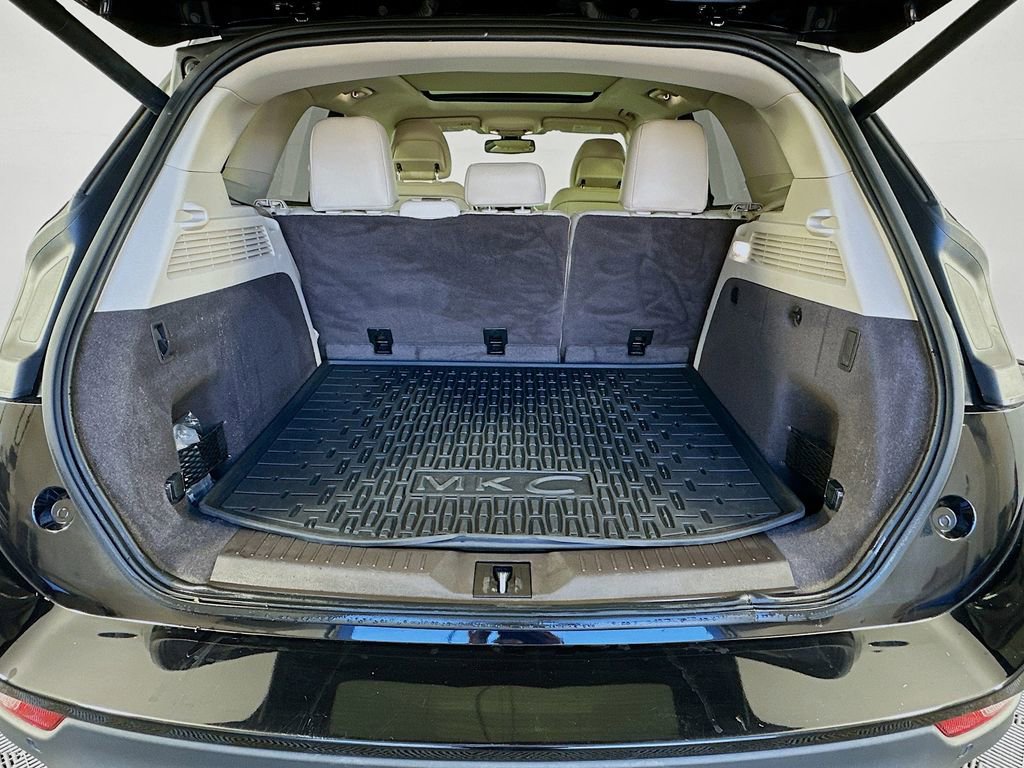 Used 2019 Lincoln MKC Reserve w/ MKC Technology Package image 28