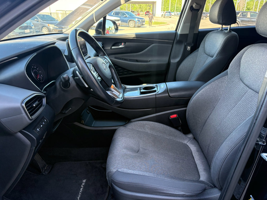 Used 2023 Hyundai Santa Fe SEL FWD image 8