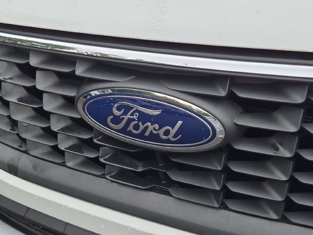 Certified 2023 Ford Escape Active AWD/4WD image 34