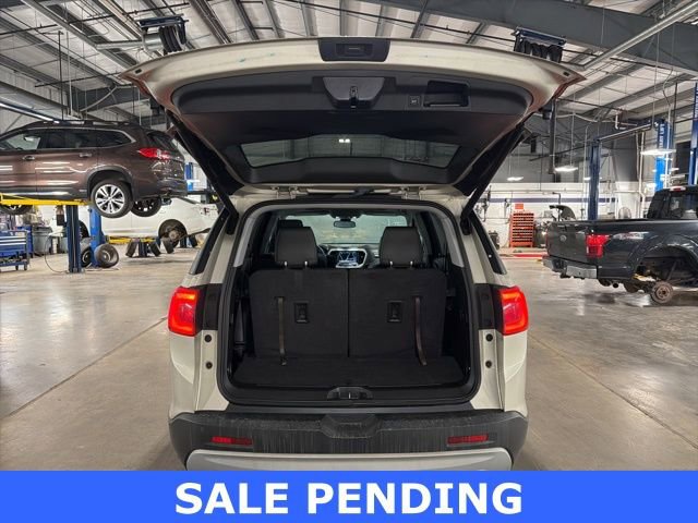 Used 2017 GMC Acadia SLT image 9