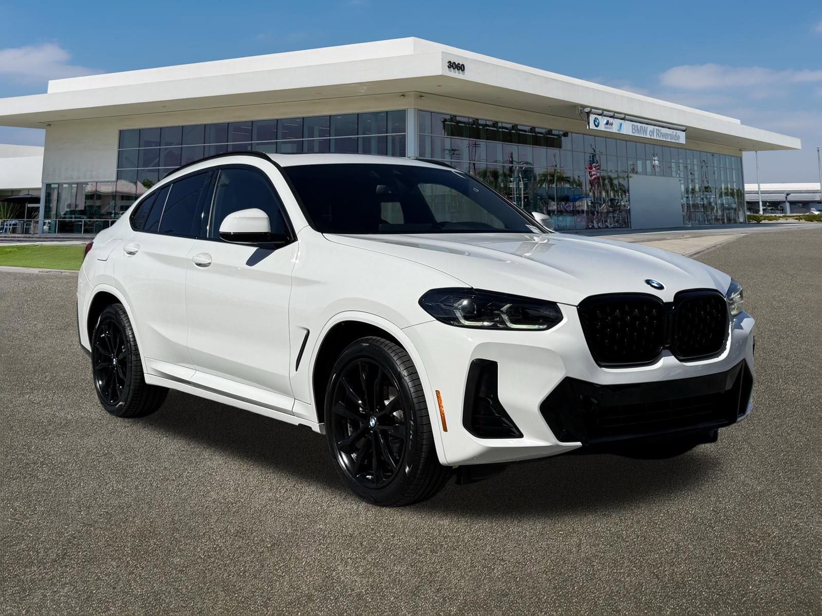 Used 2023 BMW X4 xDrive30i w/ M Sport Package image 2