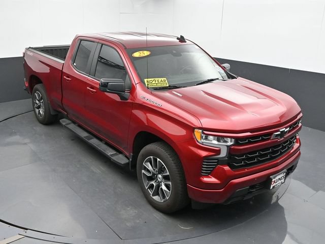 Used 2025 Chevrolet Silverado 1500 RST AWD/4WD image 41