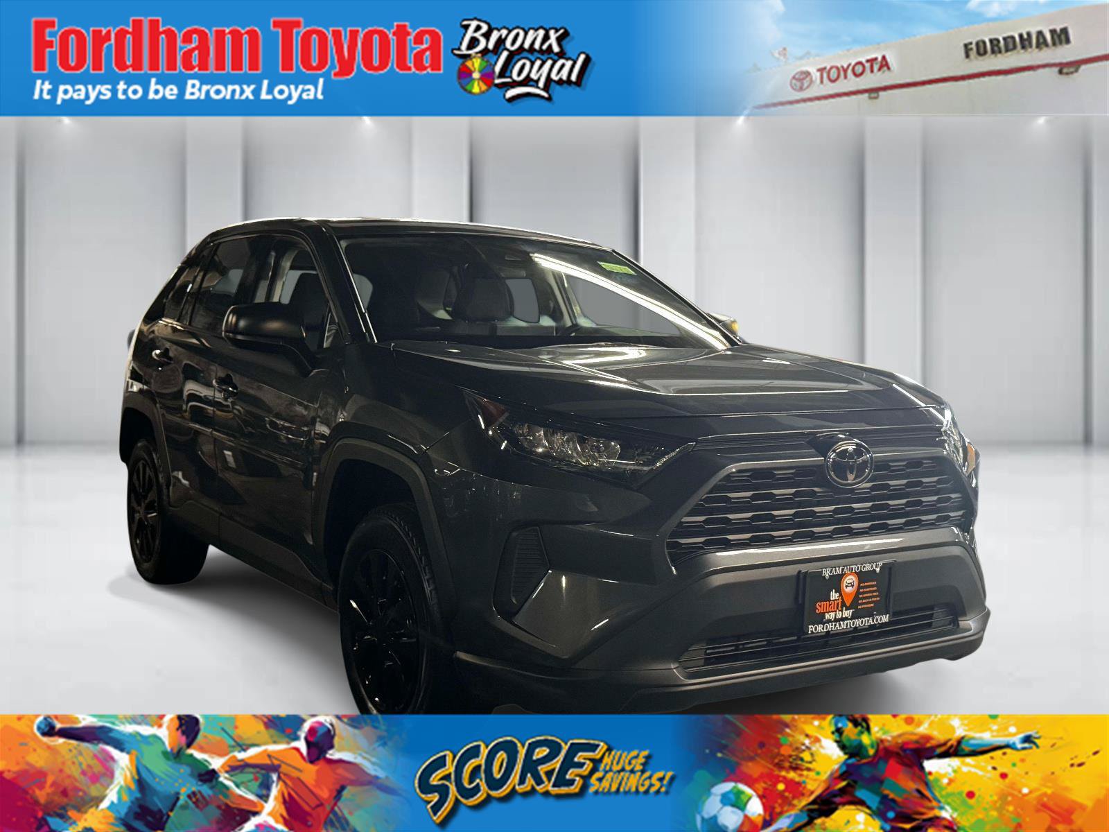 Used 2022 Toyota RAV4 LE AWD/4WD image 1